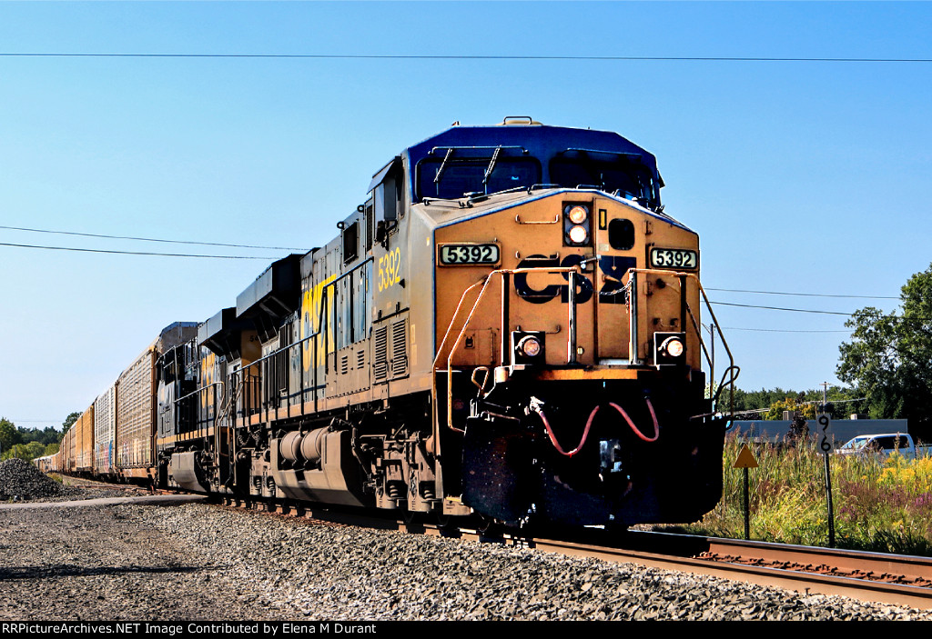 CSX 5392 on M-269